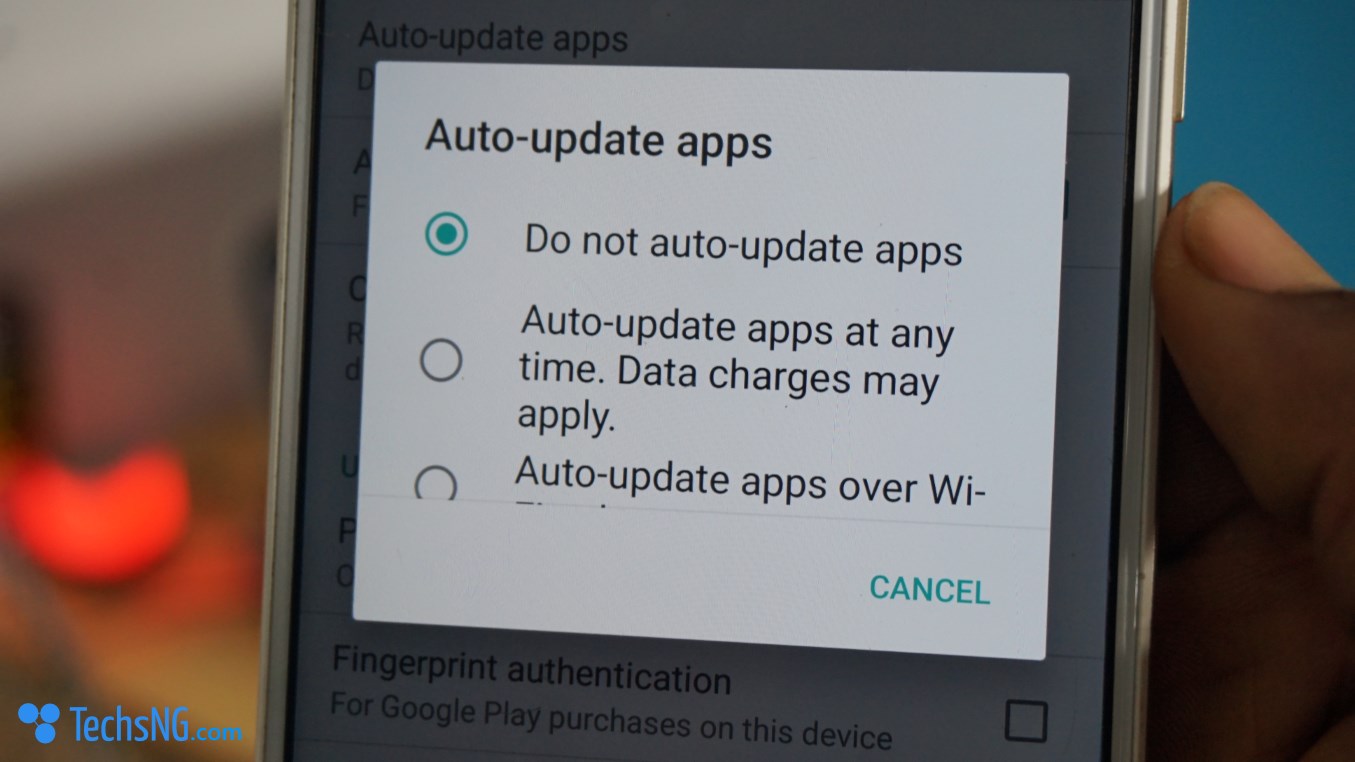 disable auto-update apps to fix error downloading on google playstore